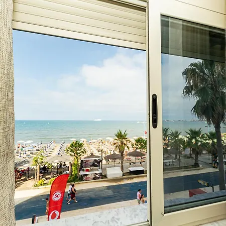 Seaside Escape Apartment *