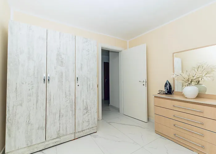 Seaside Escape * Durres