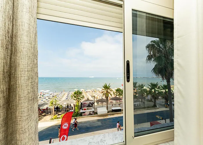 Seaside Escape Apartment *